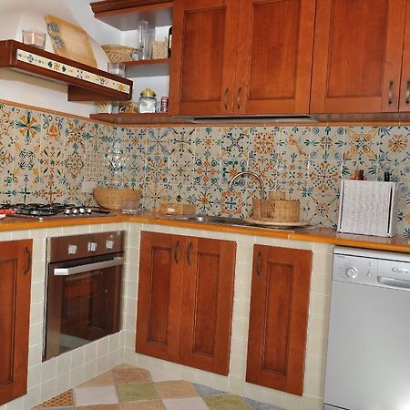 Villa Le Meraviglie 산비토로카포 외부 사진